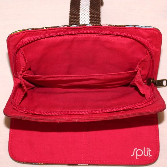 Split brown flowers checkbook wallet - Picture 4 of 6